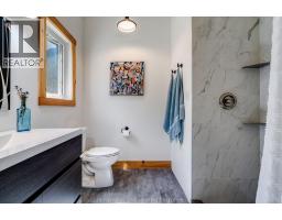 11 Victoria STREET - 20