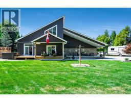 11 Victoria STREET - 44