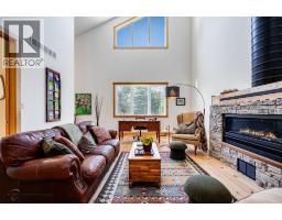 11 Victoria STREET - 6