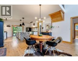 11 Victoria STREET - 9