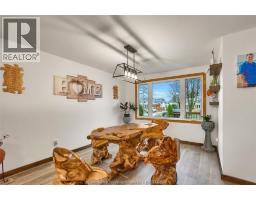 12 DONALDA DRIVE - 16