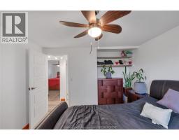12 DONALDA DRIVE - 32