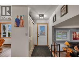 12 DONALDA DRIVE - 7