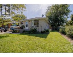 90 Timmins CRESCENT - 2