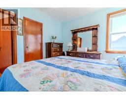 563 MURRAY STREET - 32