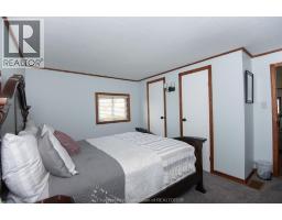 6432 RIVARD LINE - 18