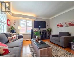 70 DUNVEGAN DRIVE - 17