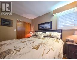 70 DUNVEGAN DRIVE - 35