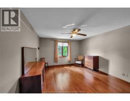 7 Lawson DRIVE - 19