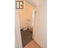 4 Sherman STREET - 16