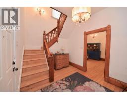 4 Sherman STREET - 3