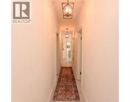 4 Sherman STREET - 31