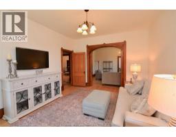 4 Sherman STREET - 9