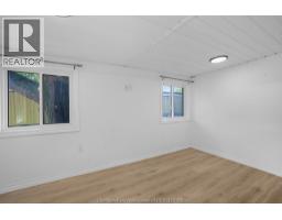 23 REGENCY DRIVE - 13