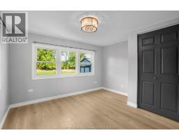23 REGENCY DRIVE - 16