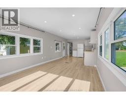 23 REGENCY DRIVE - 6