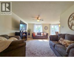 100 Copperfield CRESCENT - 3