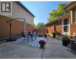 100 Copperfield CRESCENT - 40