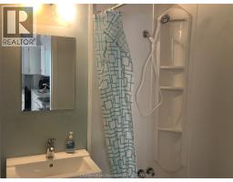 102 Wellington STREET East - 31