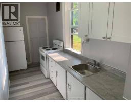 102 Wellington STREET East - 7