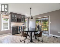 22 MYRTLE STREET - 12