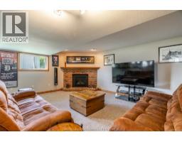 22 MYRTLE STREET - 26