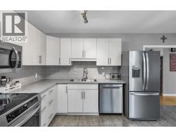 11 Highland DRIVE - 15