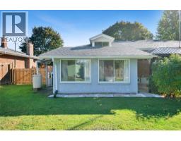 11 Highland DRIVE - 35
