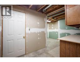 71 PAXTON DRIVE - 39
