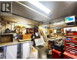 349 Catherine STREET - 25