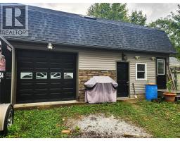 349 Catherine STREET - 35