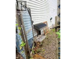349 Catherine STREET - 38