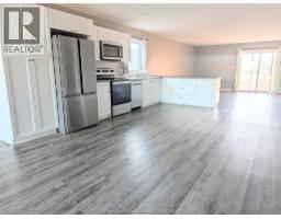 142 Moonstone CRESCENT - 4