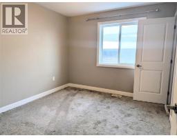 142 Moonstone CRESCENT - 9