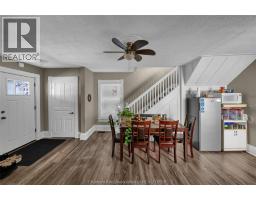 68/70 Elizabeth STREET - 27