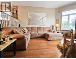 645 McNaughton AVENUE West - 22