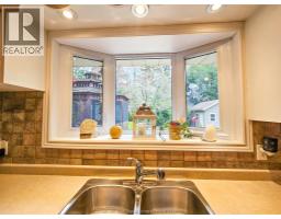 85 LYNNWOOD AVENUE - 10