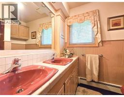 85 LYNNWOOD AVENUE - 18