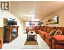 85 LYNNWOOD AVENUE - 24