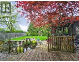 85 LYNNWOOD AVENUE - 39