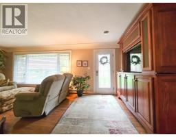 85 LYNNWOOD AVENUE - 4