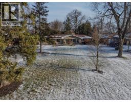 85 LYNNWOOD AVENUE - 44