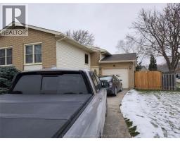 15 MONARCH DRIVE - 23