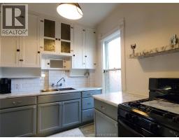 3 Lansdowne AVENUE - 11