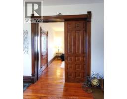 3 Lansdowne AVENUE - 16