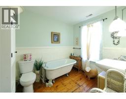 3 Lansdowne AVENUE - 31