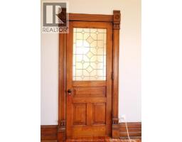 3 Lansdowne AVENUE - 35