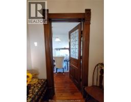 3 Lansdowne AVENUE - 41