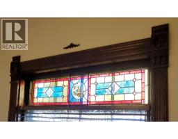 3 Lansdowne AVENUE - 42