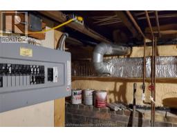 3 Lansdowne AVENUE - 49